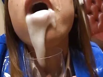 Jennifer on tagasi porno taksos, et rohkem kuradit teha. porno seks live