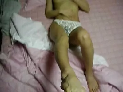 Egoza Jasmine Jay tõmbas oma xxx sex vk mehe tähelepanu ärist kõrvale ja keputas teda kööki.