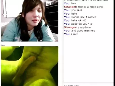 Häbelik neiu süütas üllatunud poolvenna põlema. film porno sex