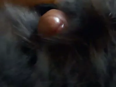 Flip-sabaga Annie töötab oma võla oldman seks hookus.