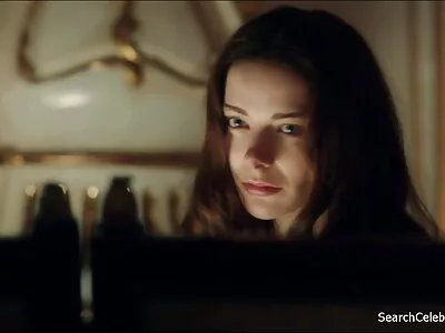 Danny mentor porno rama sex veeretas oma võimsa riista innuka Emily sees.