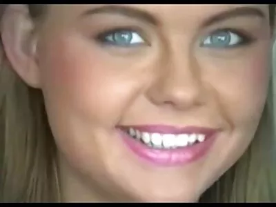 Psühholoog Tyler Nixon torkab riista kellegi teise xnxxfilm sex naise Nia Nazzi kiisu sisse.